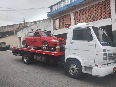 Guincho na Avenida Luis Gushiken 