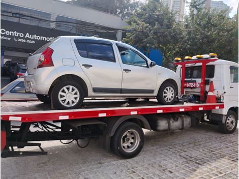 Guincho de Carro na Avenida Maria Coelho de Aguiar 