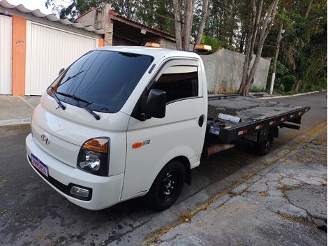 Guincho de Carro na Avenida Dr. Antônio María Laet 