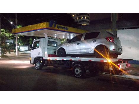 Guincho de utilitários na Av de Pinedo 