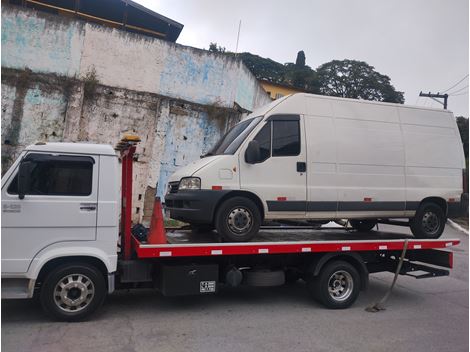 Guincho Barato na Av Rio Bonito 