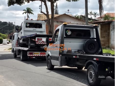 Auto Socorro 24 Horas na Rua Nelson Gama de Oliveira