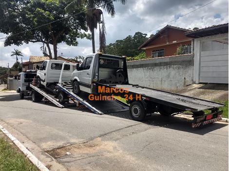 Empresa de Guincho na Rua Nelson Gama de Oliveira