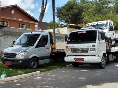 Guincho de Moto na Rua Nelson Gama de Oliveira